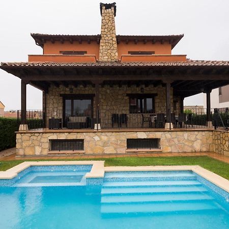 La Casa De Anver Villa La Lastrilla Dış mekan fotoğraf