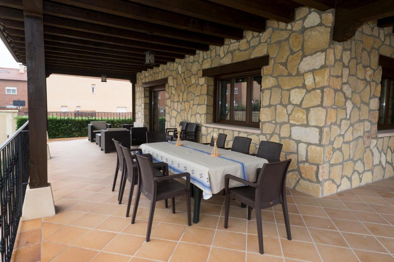 La Casa De Anver Villa La Lastrilla Dış mekan fotoğraf
